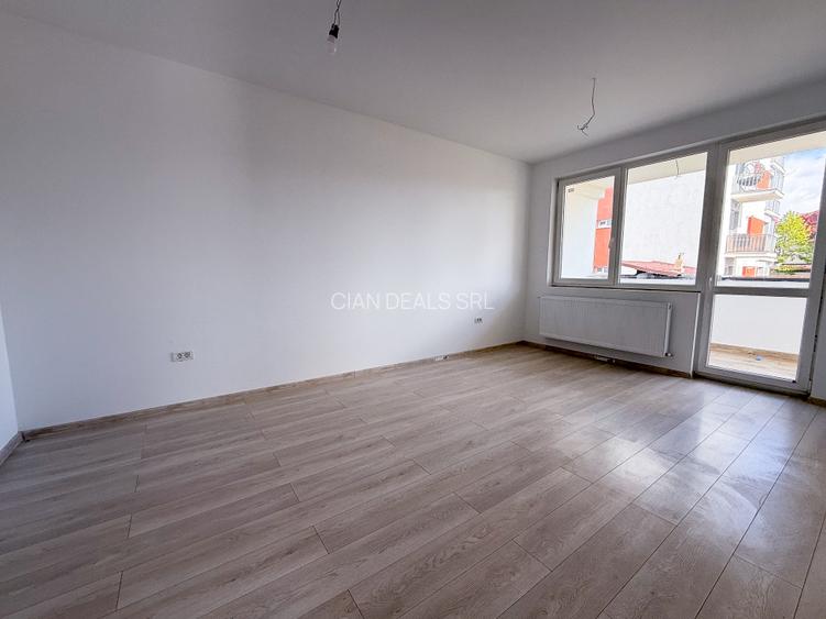 Apartament 2 Camere Parter  Curte de 347 Mp Sanpetru - 8