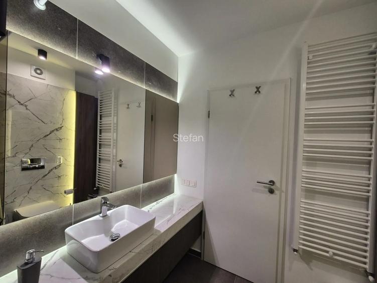 2C de inchiriat Qualis II, vis-a-vis Mall Coresi  - 12