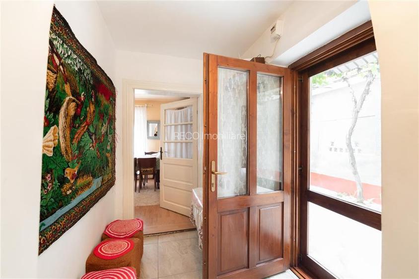 Teren mare cu 2 case si front la 2 strazi in Tamaseu - 17