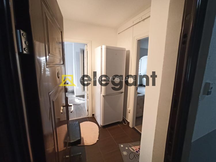 2 decomandate, modern, centrala termica, AC, 1 Mai - 6