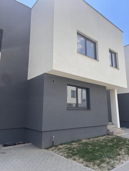 CASA INSIRUITA DE VANZARE 120MP FINISATA LA CHEIE, MICESTI