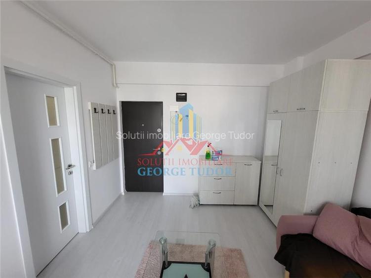 Inchiriere garsoniera Militari Residence - 2
