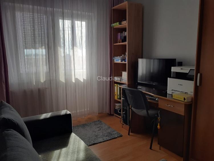 Vând apartament cu 2 camere - 3