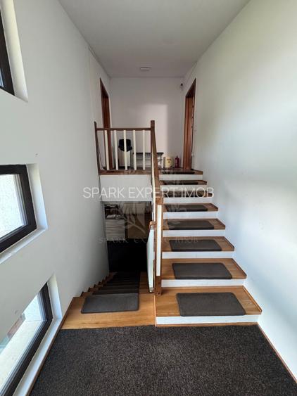 RESEDINTA//CLINICA //BIROURI// ANA IPATESCU// PLOIESTI - 6