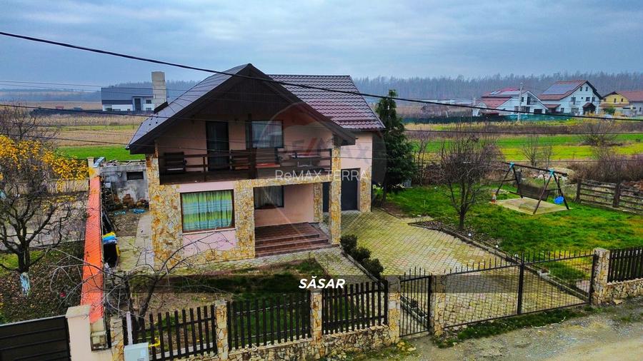 Casa care te primeste cu adevarat în Sasar – 3 dormitoare + garaj - 19