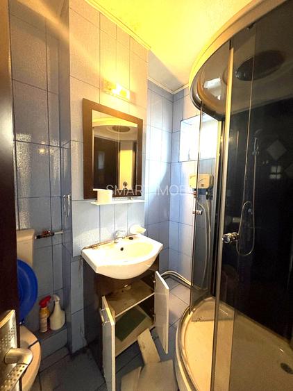 Apartament 3 camere 57mp zona Autogarii finisaje  58.000eur neg - 9