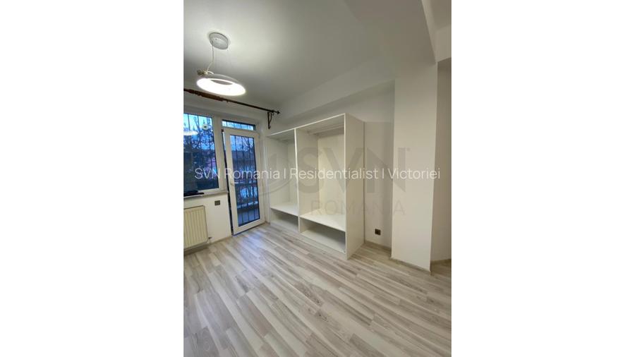 REV2003095 Vila l Bucurestii Noi l Langa Parc Bazilescu - 21