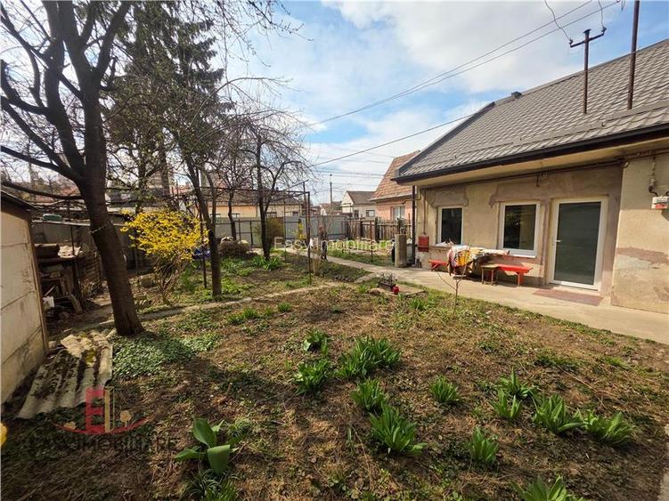 Casa de vanzare, Central, 65mp,  Zona 0, curte, Targu Mures - 9
