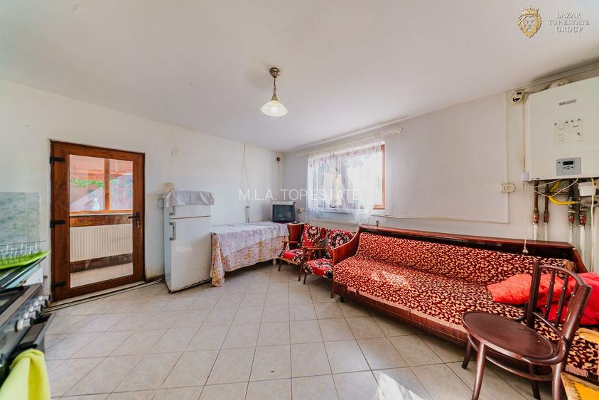 Casă cu 3 camere de vânzare in Vladimirescu - 14
