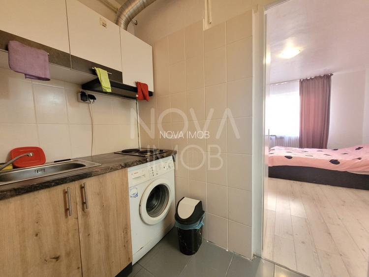 Garsoniera de inchiriat. Str. Vasile Aaron - 5