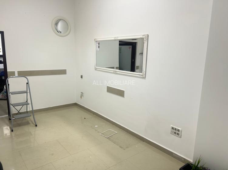 Birou la bulevard de Inchitiat - 4