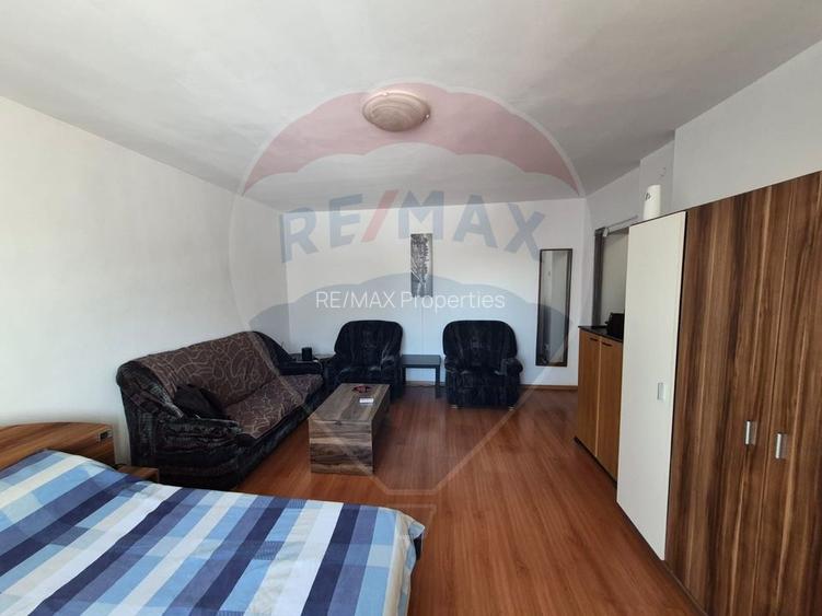 Inchiriere garsoniera în zona P-ta Muncii - 2