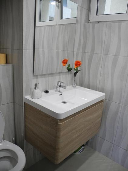 UNIRII-Cantemir,bulevard,1min metrou,parc,decomandat!