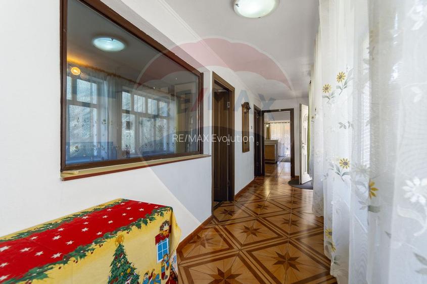 Refugiu în inima Transilvaniei – Casă săsească cu 5 camere în Rupea - 22