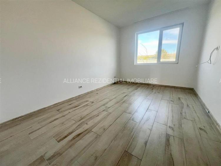 Casa individuala | P+Pod | 3 camere | Panouri solare - 10