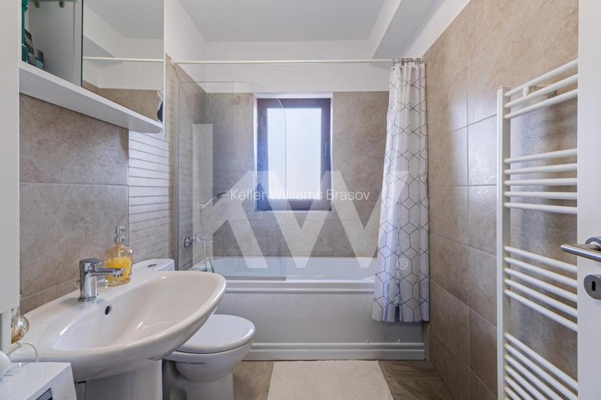 Apartament 3 camere + loc de parcare - 18