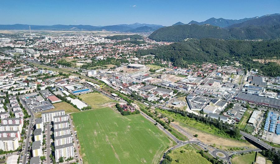 Teren intravilan cu PUZ - 18