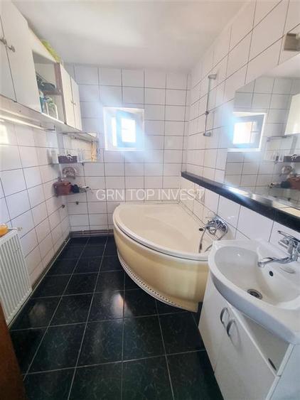 Apartament 3 camere balcon, boxa zona Terezian - 9