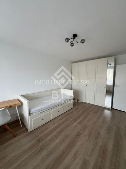 Apartament 3 camere de inchiriat - zona COROANA DE AUR - 10