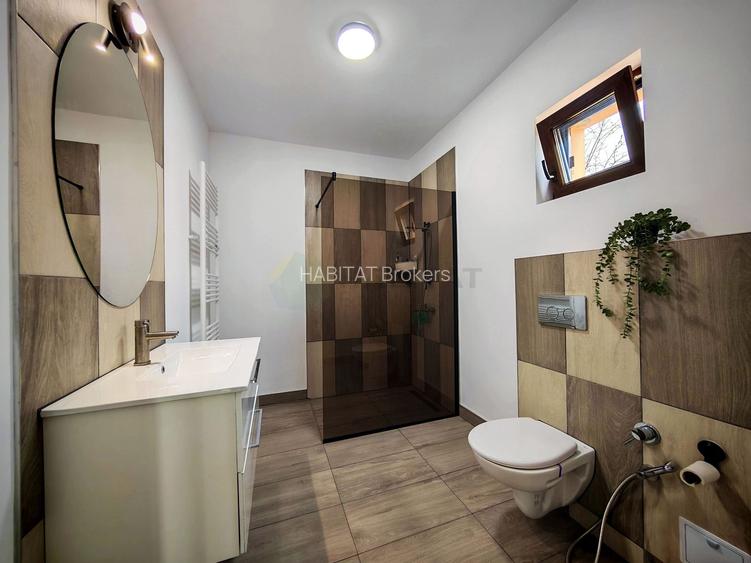 Vilă Individuală cu o curte generoasa zona Aparatorii Patriei - 28