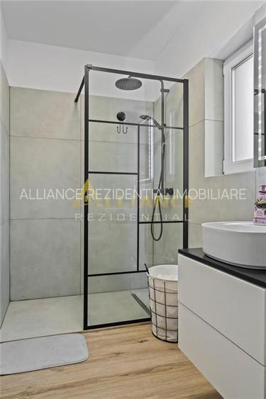 Casa individuala ~ P+1E+POD ~ 5 camere - 3 bai ~ 444 teren ~ Strada Miorita - 2