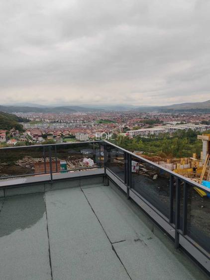 Dulplex de 4 camere, zona Razoare !!! - 10