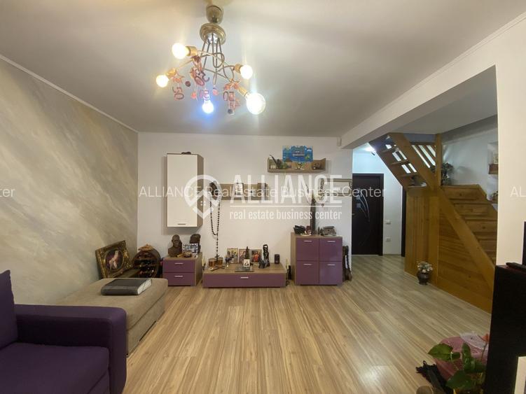 Valu lui Traian( Cod 07)  -Casă cu 3 camere (cu pod înalt amenajat) - 12