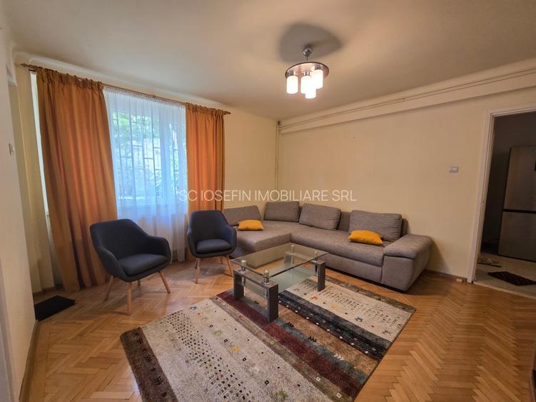 Apartament cu trei camere, renovat langa parcul Rozelor - 3