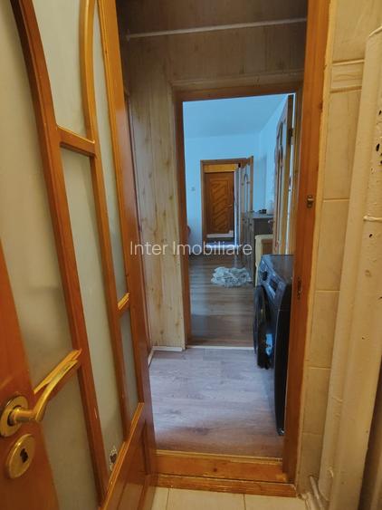 PACURARI ALPHA BANK 2 CAMERE SEMIDECOMANDAT 42 MP MOBILAT   COD 161985 - 8