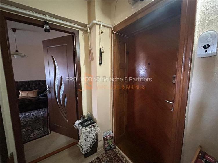 Apartament 3 camere cf1 decomandat zona Centru - 5