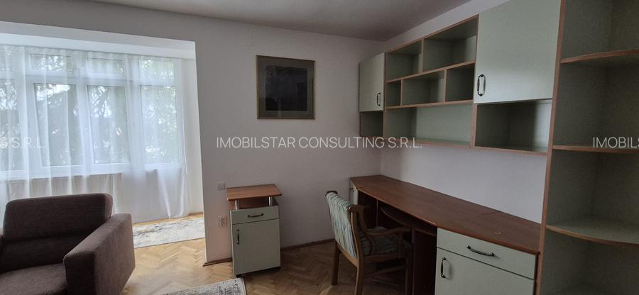 De inchiriat ap . 4 camere , cart. Dambu-Pietros - 4