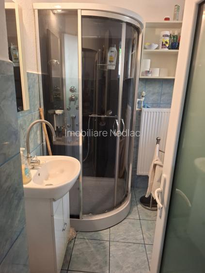 Casa renovata 4 camere in Nadlac - 15