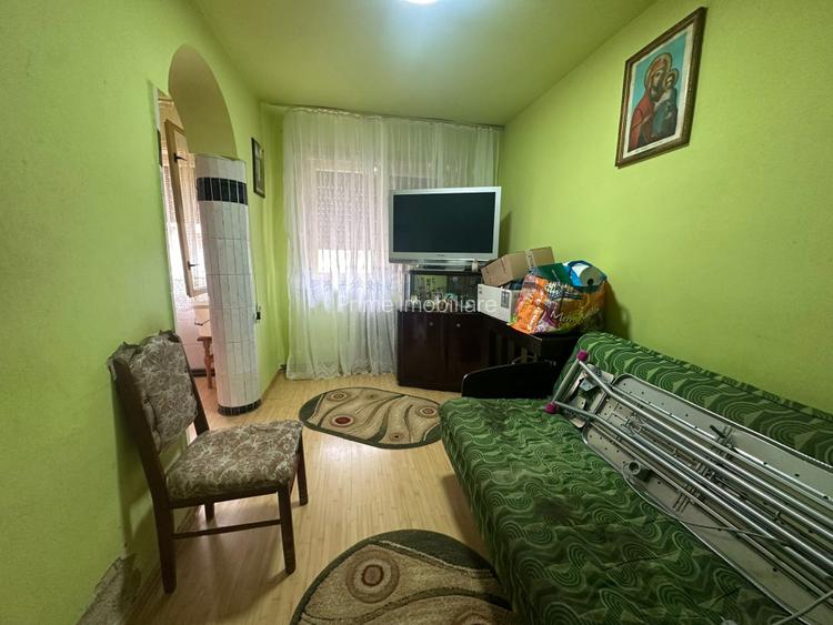 Apartament 3 camere| 51mp| etaj 2| zona Cugir - 3