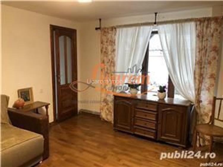 Proprietate saseasca cu 2 corpuri de casa, Comuna Vulcan,Brasov. - 11