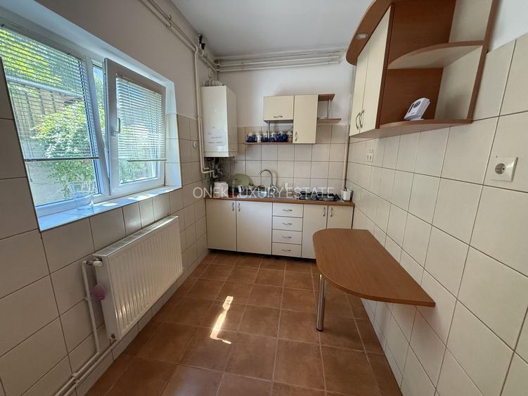 Apartament 3 camere decomandat in vila - 6