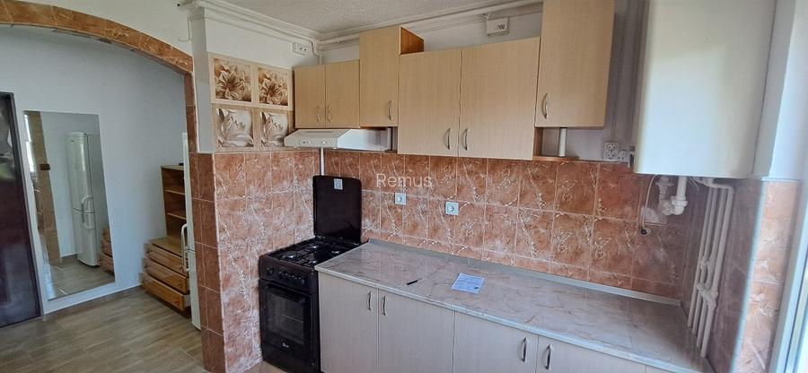 Apartament 2 camere etaj 2  de vânzare in Gherla - 6