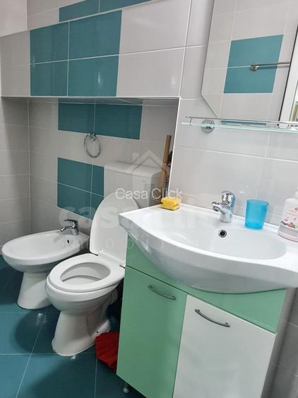 Apartament generos, decomandat, 1 cameră – Micro 20, etaj 1 - 9