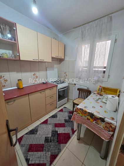 Masina de Paine, Bucur Obor, chiar langa Moara lui Assan, 5 minute metrou - 6