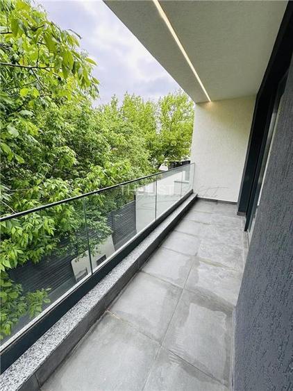 IANCU NICOLAE | Vila LUX 7 Camere | CAMBRIDGE SCHOOL - 12