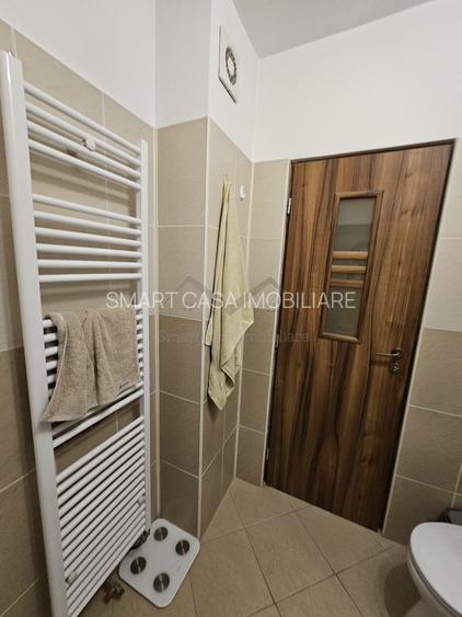 Apartament 3 camere decomandat Pacurari etajul 2 - 12