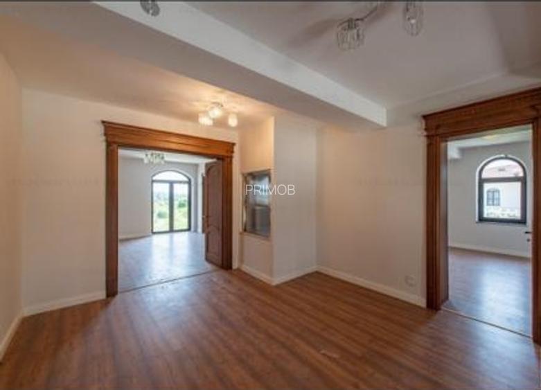 Sisesti-vila eleganta cu finisaje-lux,acces securizat,confort termic sporit,view - 10
