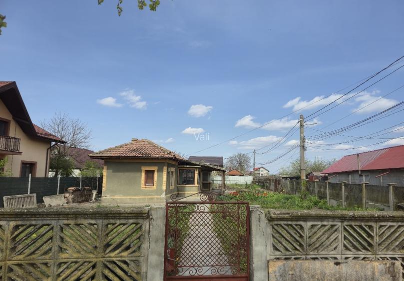 Casa de vânzare, Giurgiu, 5 camere, loc de garaj cu doua locuri, cu beci - 2