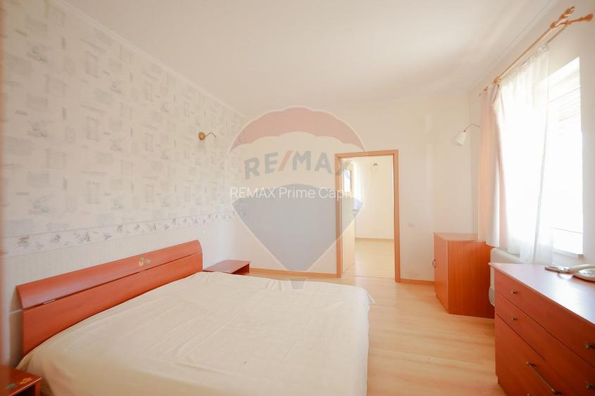 De vânzare pensiune cu restaurant, teren 4.750 mp – Băile 1 Mai - 21