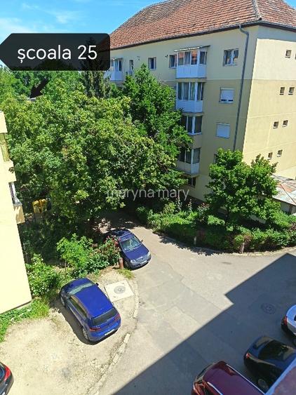 Apartament de vânzare - 8