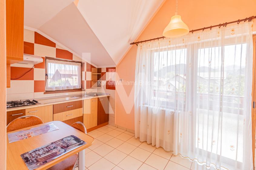 Casa cu potential turistic in Rasnov, singur in curte, Comision 0% - 12