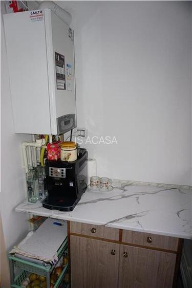 Apartament decomandat cu CT in Craiovita - 5