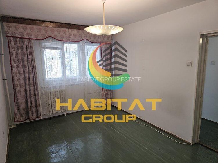 Vanzare ap 2 camere Emil Racovita stradal etaj 4/10 decomandat fara imbunatatiri - 2