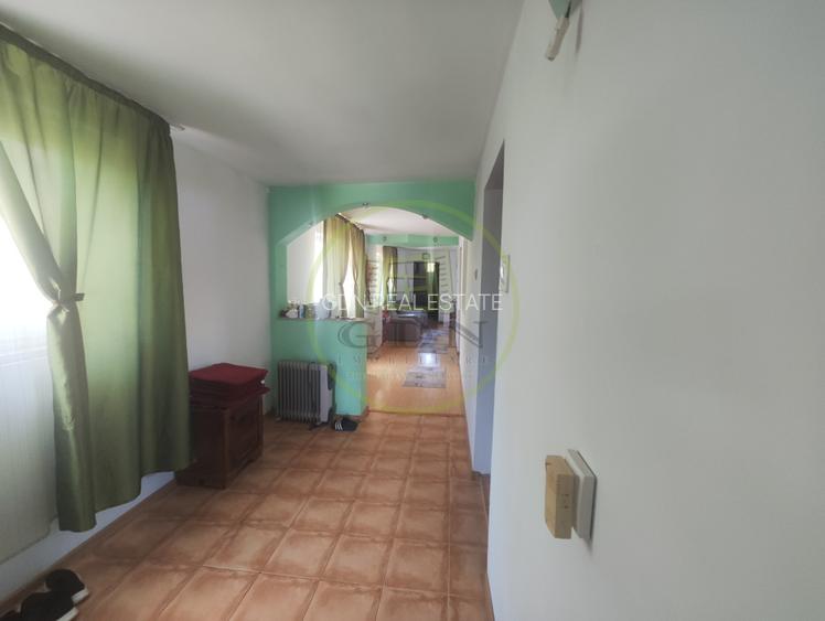 Casa 5 camere, teren 1073 mp,  Craiova, cartier Lascar Catargiu - 10