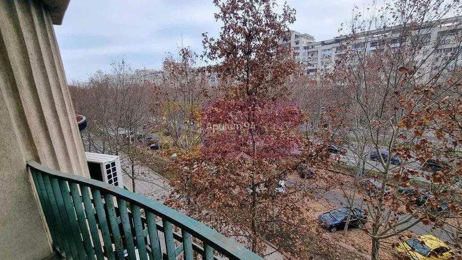 Vanzare apartament de 3 camere bd Unirii, vedere bulevard, 277.000e - 4