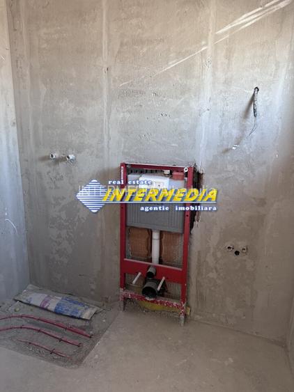 Casa noua in Cetate 4 camere teren 340 mp finisata 90 % - 9